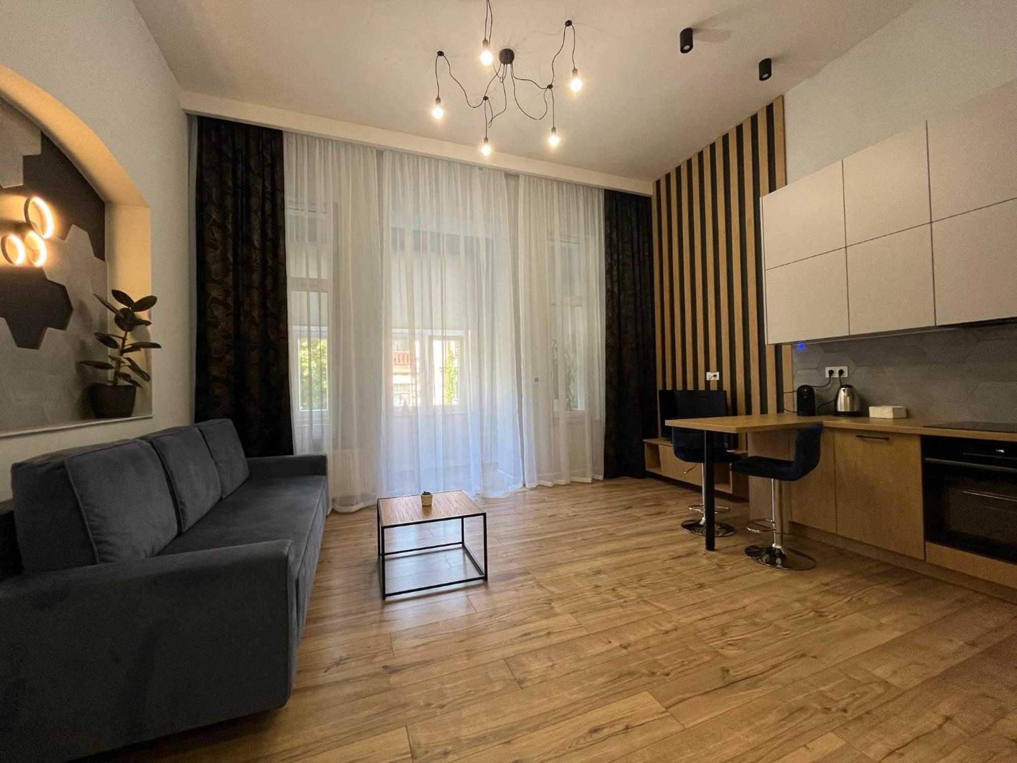 Golden Premium Apartment Slowackiego, Centrum, Parking เคียลเซ ภายนอก รูปภาพ